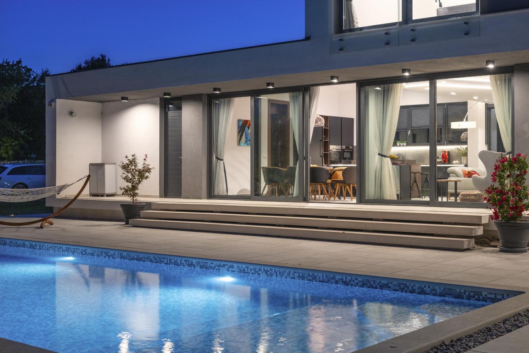 Martincic Residence - 5 Stars Luxury With Pool Heating On 4000M2 Rakalj Exterior foto